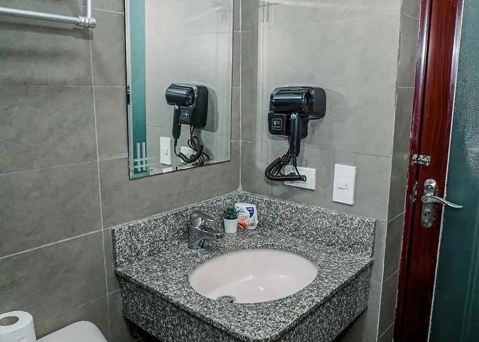 Apartment Tahananstays At Makati Cbd *